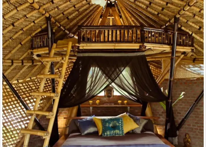 Firefly Eco 3* Ubud (Bali)